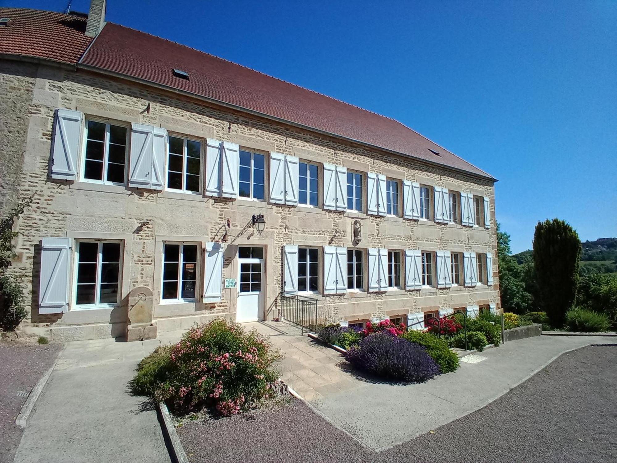 Hotel Domaine Ferme Sainte Anne Langres Exterior foto